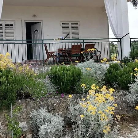 Diana Apartment