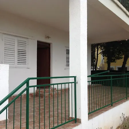 Appartement Diana Primošten